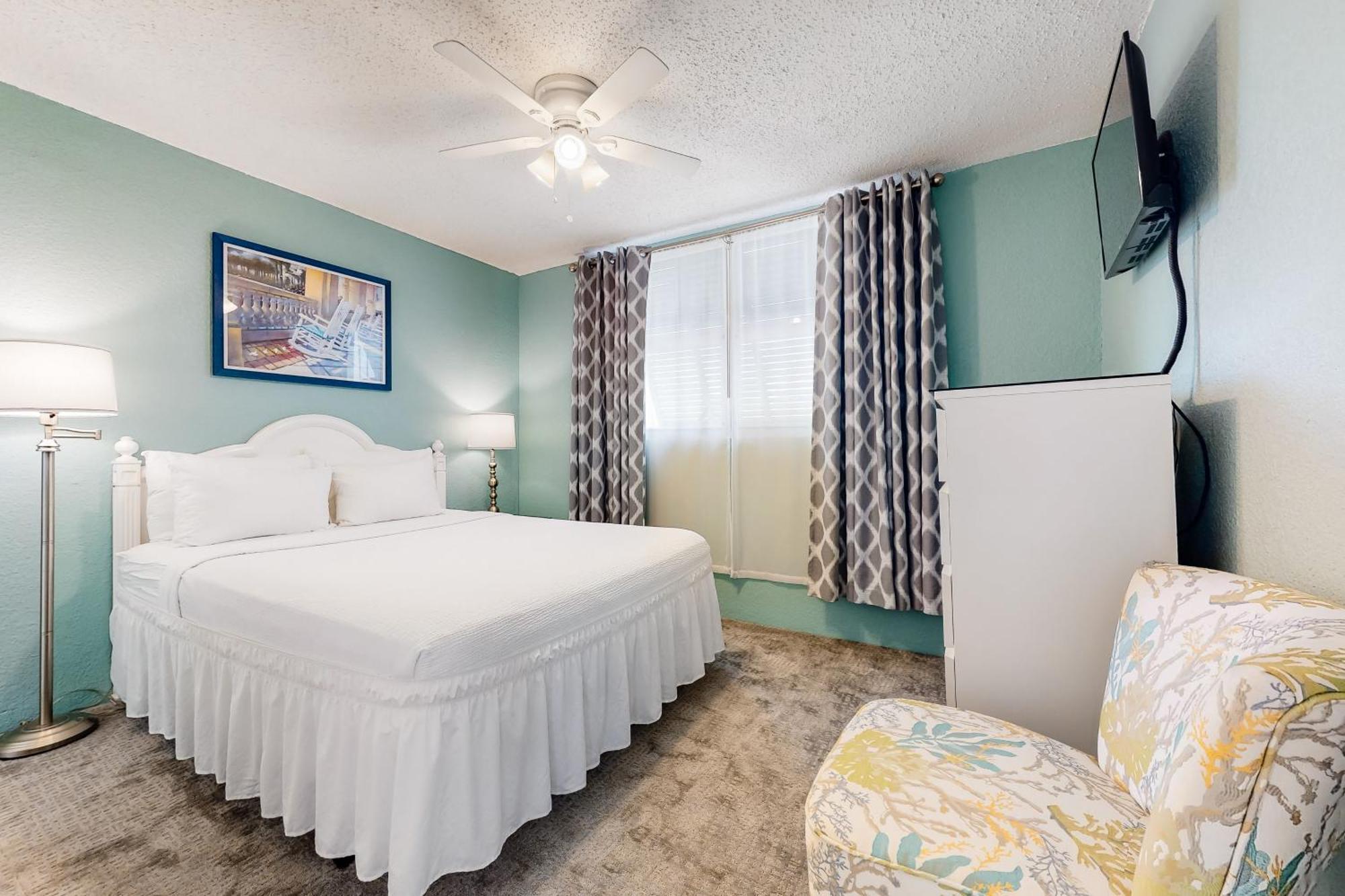 Sunrise Suites Big Kahuna Suite #202 키웨스트 객실 사진